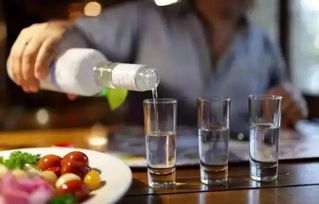 上海开设酒类店铺经营许可证办理全攻略