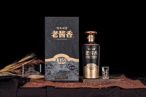 跨界融合再升级 百年糊涂酒业以首发位亮相成都春糖，引领营销新风向